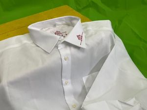 Hemden/ Blusen besticken